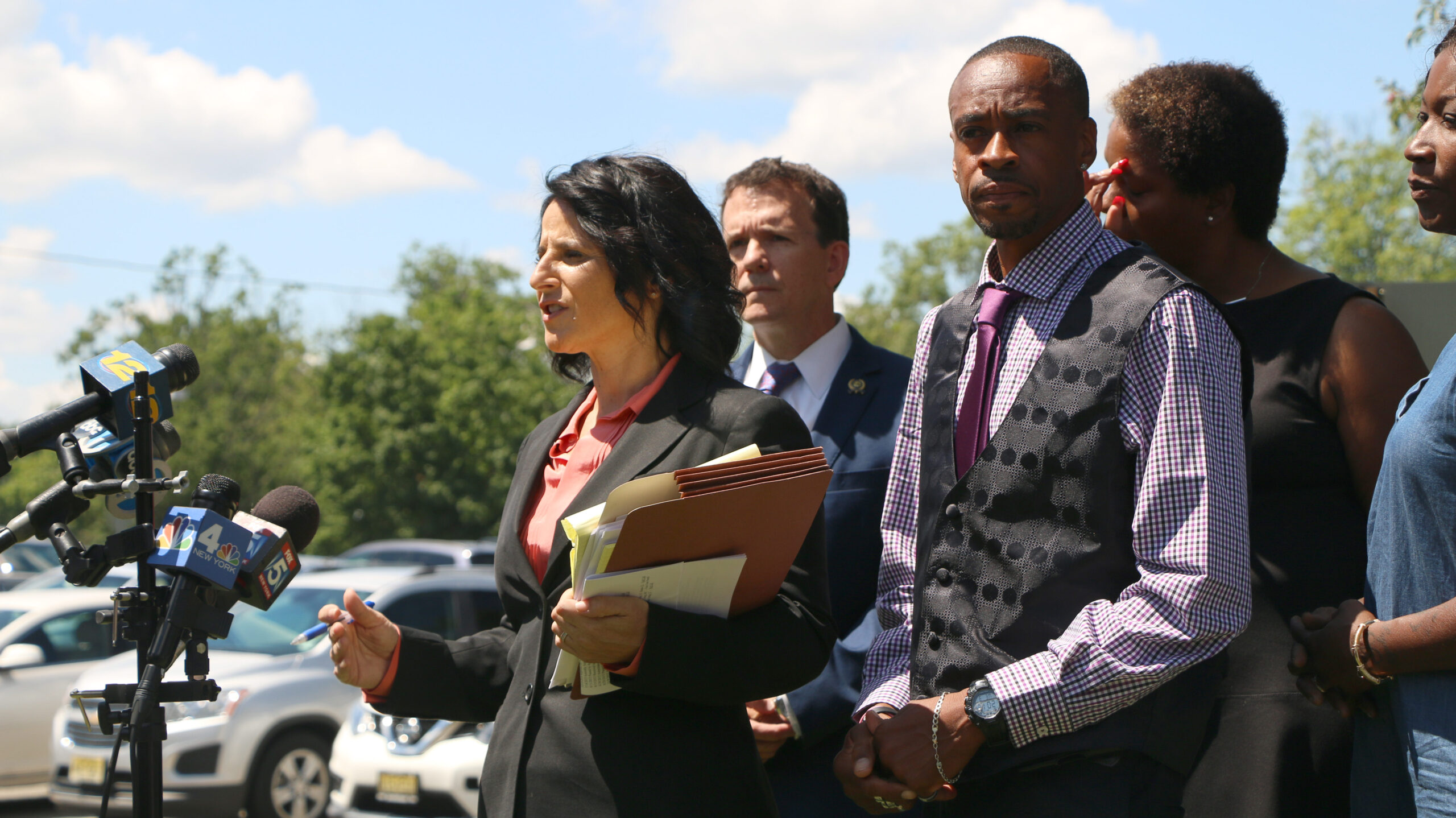 Vanessa Potkin with her client Dion Harrell moments after his exoneration in New Jersey in August 2016. Photo by Yili Liu. 