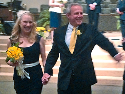 Texas Exoneree Michael Morton Weds, Asks Guests to Donate to the Innocence Project