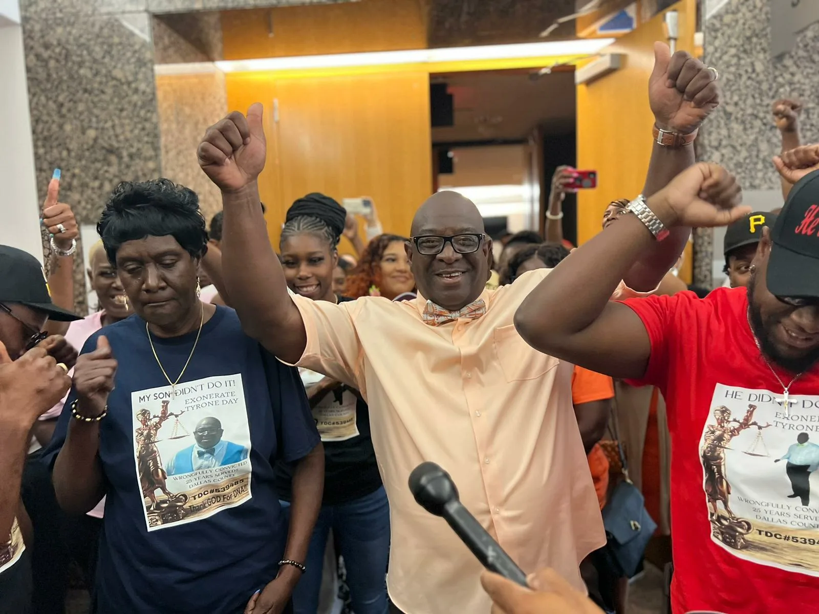 Photo: Tyrone Day is exonerated on May 24, 2023 in Dallas, TX. (Image: Alicia Maule /Innocence Project)